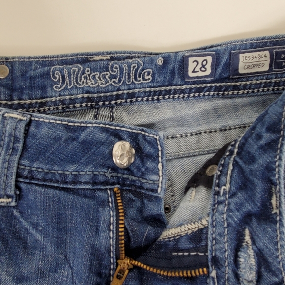 Miss Me embroidered studded rhinestone cropped jeans JE34GC4 size 28 - Picture 7 of 14